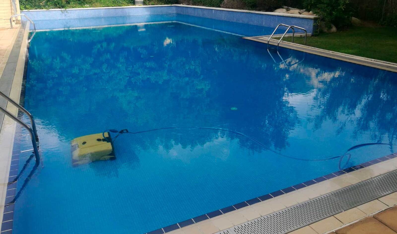 Mantenimientos-de-psicinas-en-sevilla